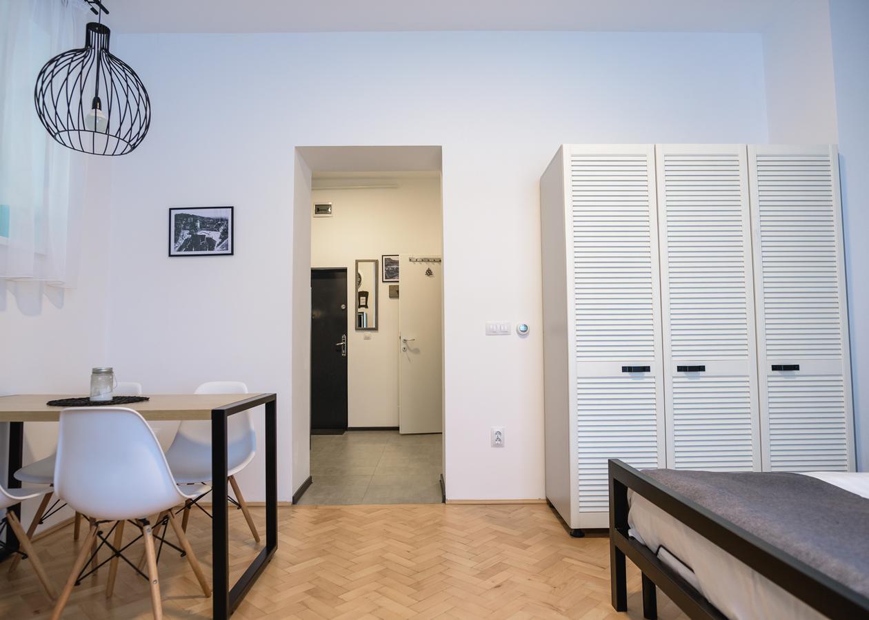Zinne Apartments Брашов Екстер'єр фото