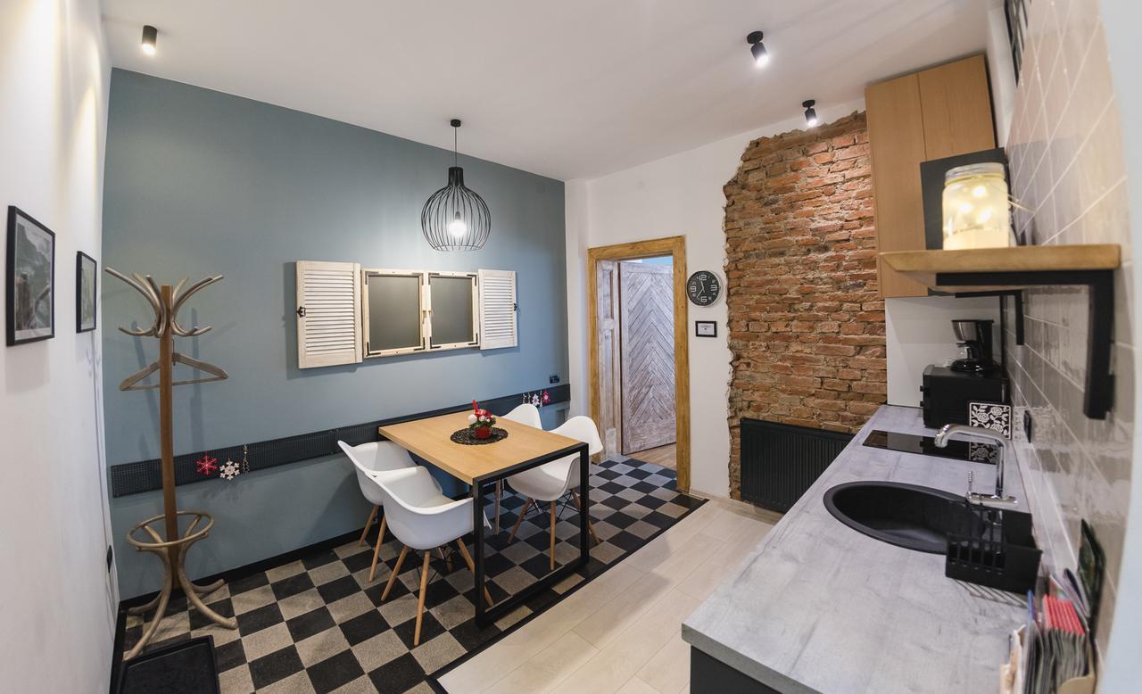 Zinne Apartments Брашов Екстер'єр фото